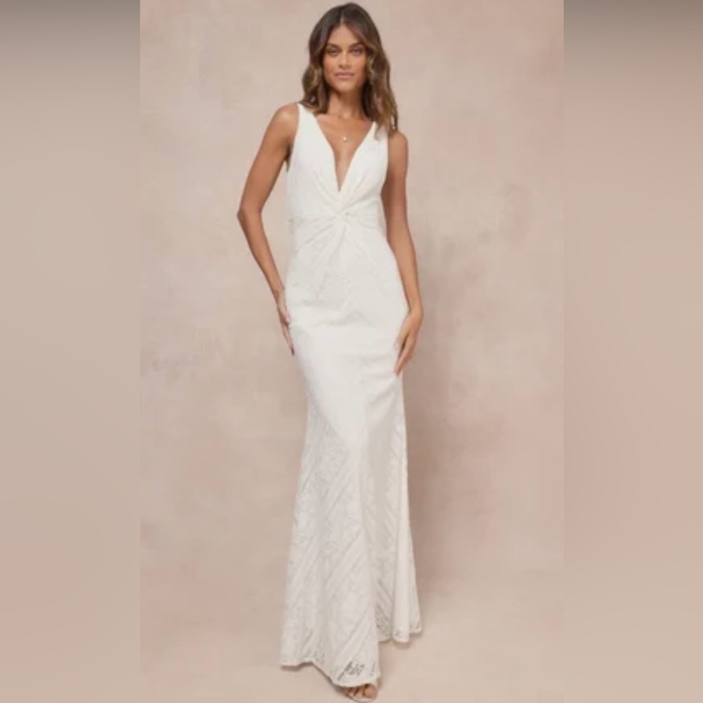 Lulu’s White Lace Twist-Front Sleeveless Maxi Dress